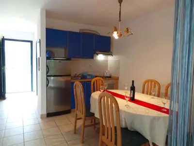 Ferienwohnung für 4 Personen (45 m²) in Malinska 8/10
