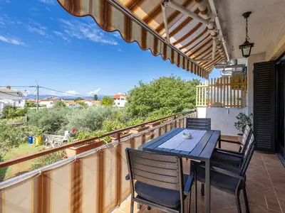 Ferienwohnung für 4 Personen (65 m²) in Malinska 5/10