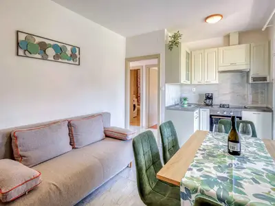 Ferienwohnung für 4 Personen (65 m²) in Malinska 9/10