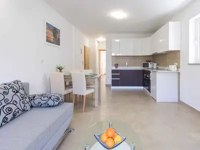 Ferienwohnung für 4 Personen (35 m²) in Malinska 9/10