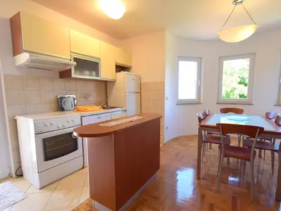 Ferienwohnung für 4 Personen (60 m²) in Malinska 9/10