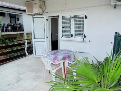 Ferienwohnung für 4 Personen (30 m²) in Malinska 6/10