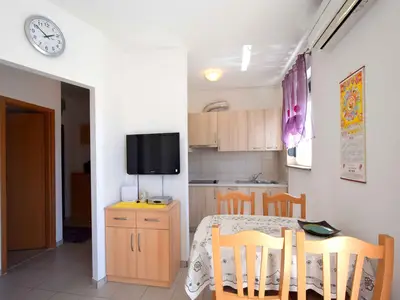 Ferienwohnung für 3 Personen (35 m²) in Malinska 6/10