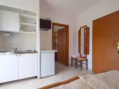 Ferienwohnung für 2 Personen (20 m²) in Malinska 8/10