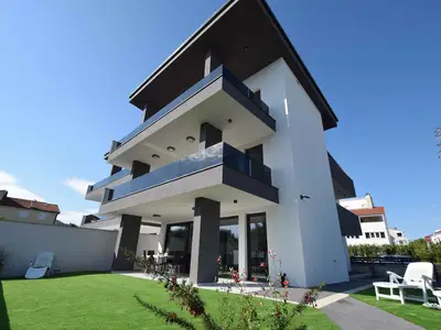 Ferienwohnung für 5 Personen (80 m²) in Malinska 1/10