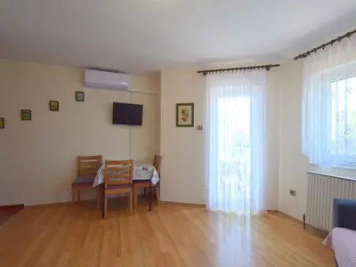 Ferienwohnung für 3 Personen (40 m²) in Malinska 7/10