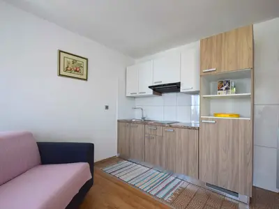 Ferienwohnung für 3 Personen (40 m²) in Malinska 8/10