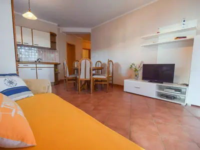 Ferienwohnung für 4 Personen (35 m²) in Malinska 8/10