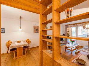 23682519-Ferienwohnung-2-Maloja-300x225-1