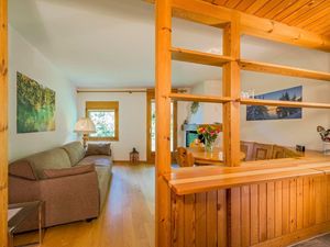 23682520-Ferienwohnung-3-Maloja-300x225-3