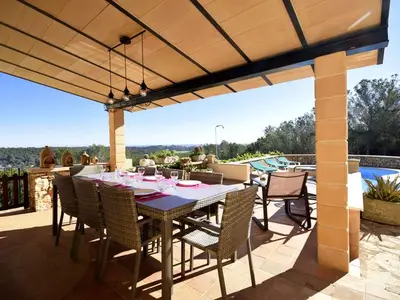 Ferienwohnung für 9 Personen (171 m²) in Manacor 1/10