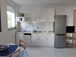 22509481-Ferienwohnung-5-Mandre-300x225-3