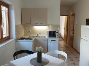 18322761-Ferienwohnung-2-Mandre-300x225-2