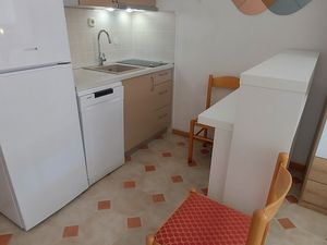 18323943-Ferienwohnung-2-Mandre-300x225-2