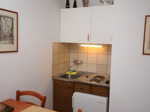 18321524-Ferienwohnung-4-Mandre-300x225-5