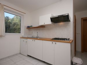 18321580-Ferienwohnung-5-Mandre-300x225-3