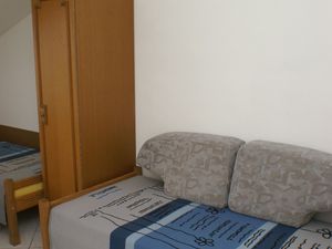 18323165-Ferienwohnung-5-Mandre-300x225-2