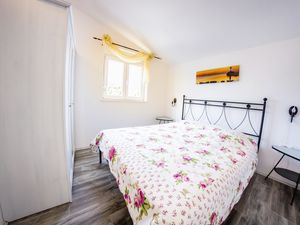 18780906-Ferienwohnung-4-Mandre-300x225-5