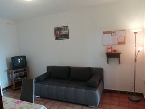 18924026-Ferienwohnung-4-Mandre-300x225-2