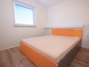 18953609-Ferienwohnung-4-Mandre-300x225-4