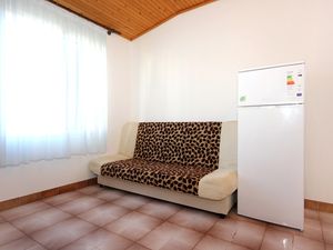 19129151-Ferienwohnung-4-Mandre-300x225-2