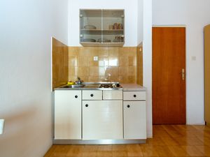 19126031-Ferienwohnung-4-Mandre-300x225-5