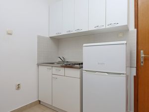 19126049-Ferienwohnung-4-Mandre-300x225-1