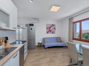 21965677-Ferienwohnung-4-Mandre-300x225-2