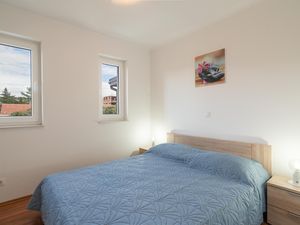 23096109-Ferienwohnung-4-Mandre-300x225-5