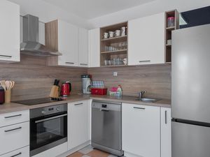 23929244-Ferienwohnung-6-Mandre-300x225-4