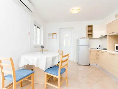 Ferienwohnung für 6 Personen (53 m²) in Mandre 9/10