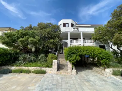 Ferienwohnung für 5 Personen (100 m²) in Mandre 1/10