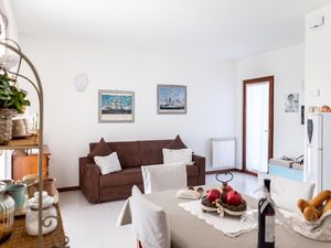 22448333-Ferienwohnung-4-Manerba Del Garda-300x225-4