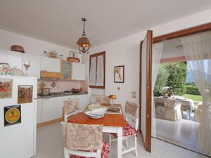 22445059-Ferienwohnung-4-Manerba Del Garda-300x225-3