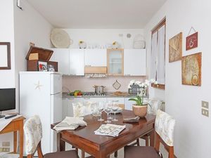 22444353-Ferienwohnung-4-Manerba Del Garda-300x225-3