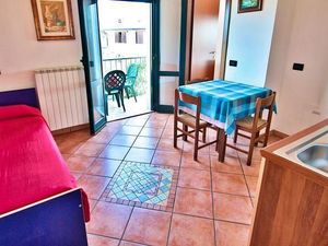 22437811-Ferienwohnung-3-Manerba Del Garda-300x225-2