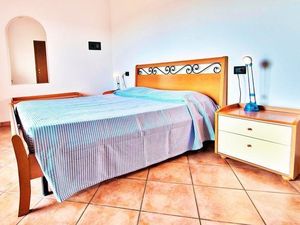 22439477-Ferienwohnung-4-Manerba Del Garda-300x225-5