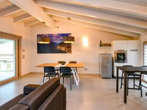 22240891-Ferienwohnung-6-Manerba Del Garda-300x225-1