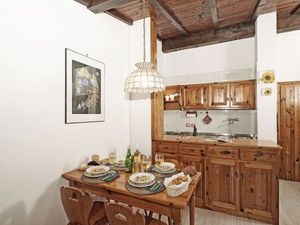 23679409-Ferienwohnung-4-Manerba Del Garda-300x225-3