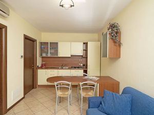 23989860-Ferienwohnung-4-Manerba Del Garda-300x225-1