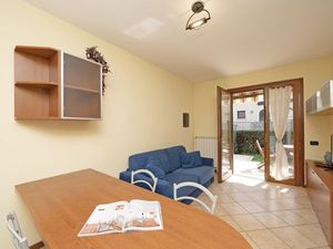 23989860-Ferienwohnung-4-Manerba Del Garda-300x225-0