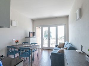 24046501-Ferienwohnung-4-Manerba Del Garda-300x225-5