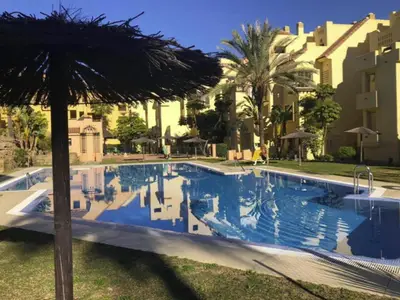 PoolOfHouse