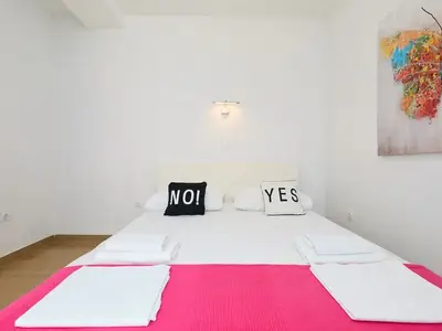 Ferienwohnung für 2 Personen in Maranovici 9/10