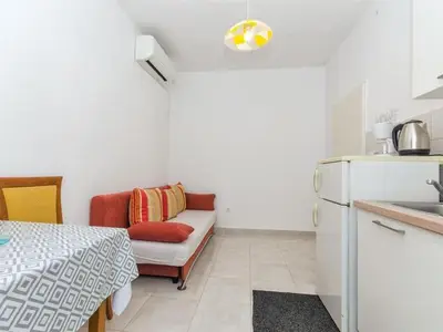 Ferienwohnung für 3 Personen in Maranovici 9/10