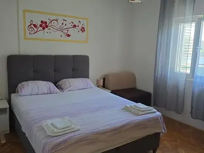 Ferienwohnung für 3 Personen in Maranovici 4/9