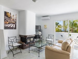 23837029-Ferienwohnung-4-Marbella-300x225-0