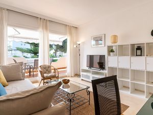 23548475-Ferienwohnung-4-Marbella-300x225-0