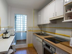 23548475-Ferienwohnung-4-Marbella-300x225-4