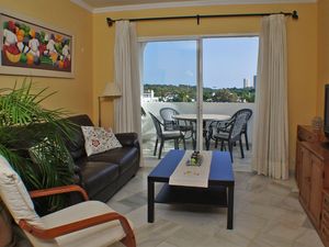 23525702-Ferienwohnung-2-Marbella-300x225-4